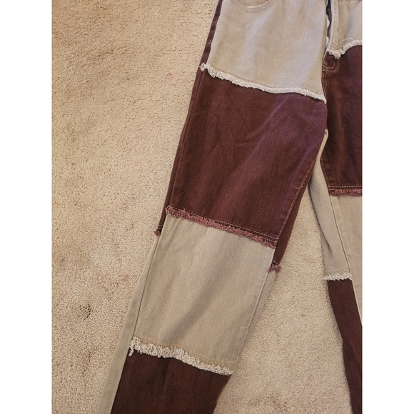 Fall Colorblock Jeans - Picture 4 of 5